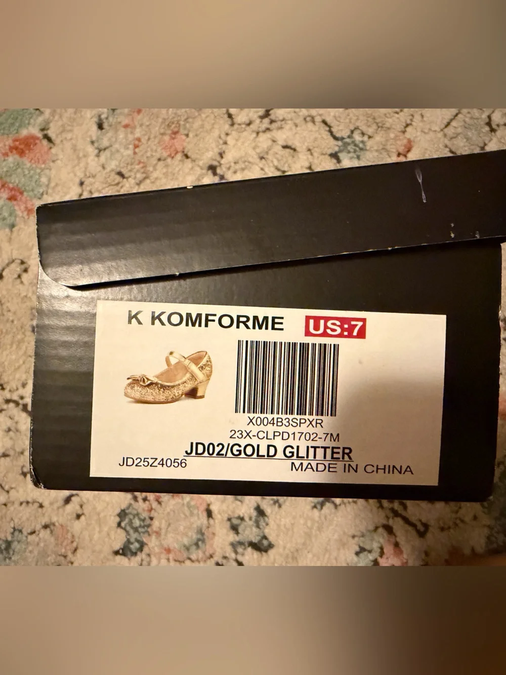 Girls Gold Glitter Bow Mary Jane Kids Shoes size 7 like new worn one time